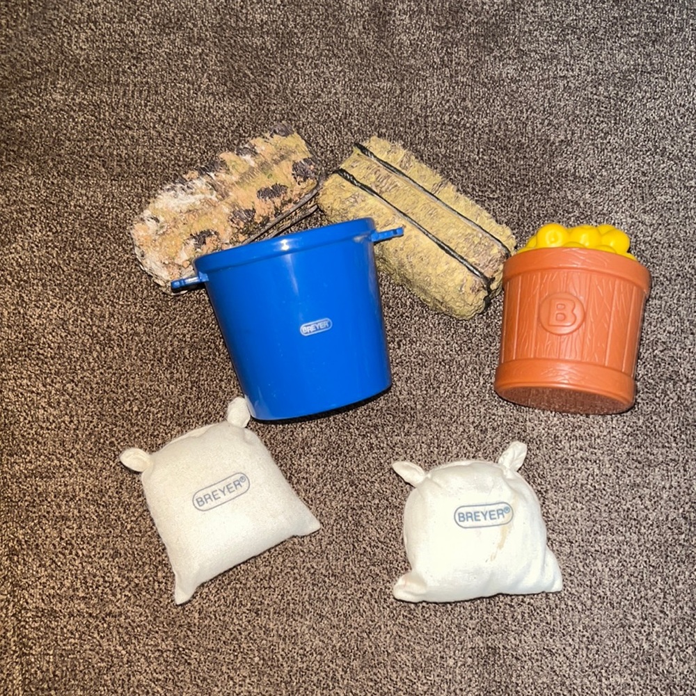 Breyer barn items